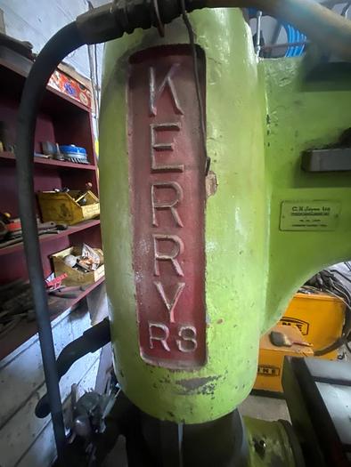 Used Qualters & Smith	 Kerry R3 Radial Arm Drill