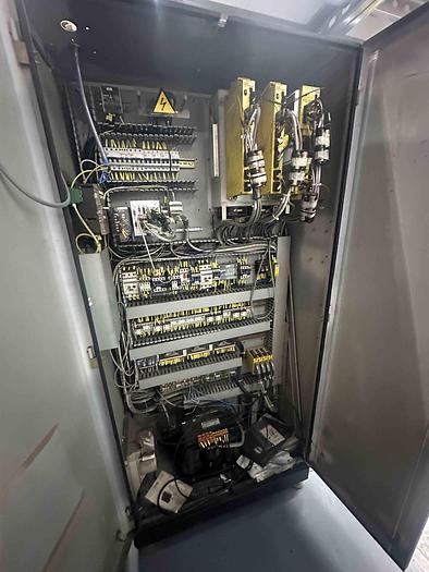 Used 2001 Amada Europe 255 Punching Machine