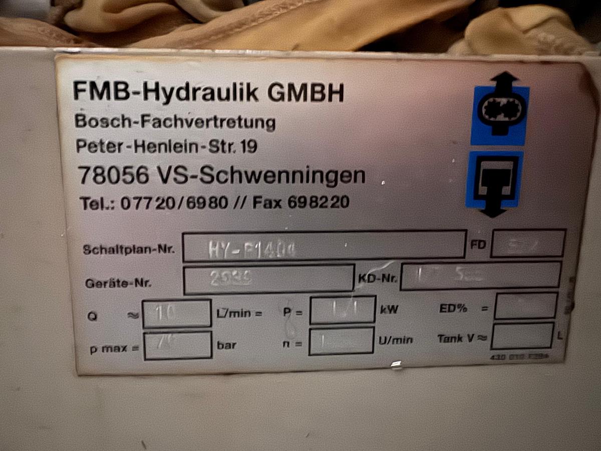 Used Heckler & Koch BA 18 CNC Machining Centre | 4 Axis | Siemens Sinumerik