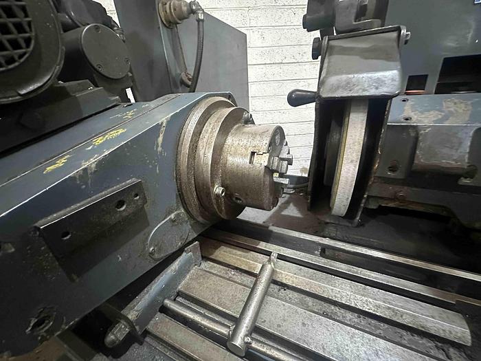 Used Jones & Shipman 1311 EIT Cylindrical Grinder