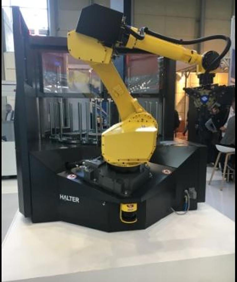 Halter LoadAssistant MillStacker BIG 35 Loading Robot