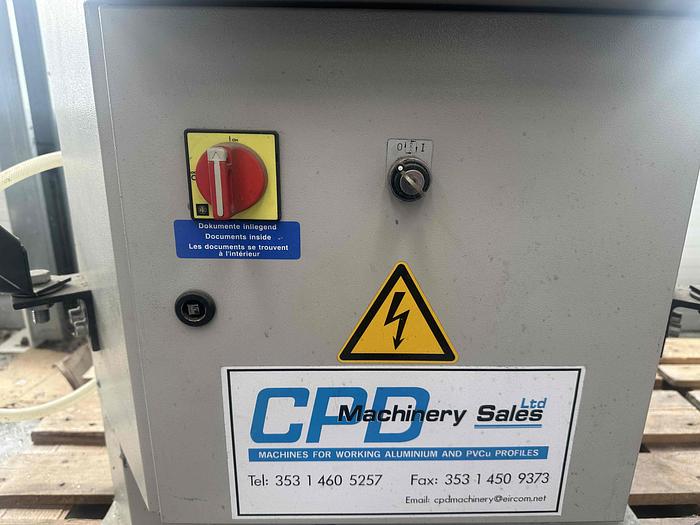 Used 2004 Elumatec EP 124 Corner Crimper