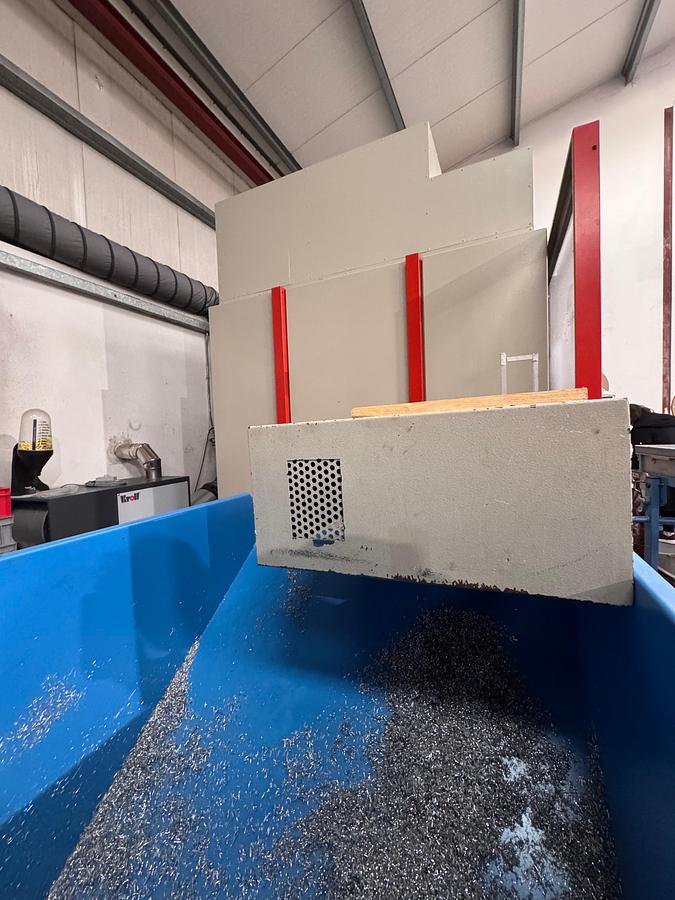 Used Heckler & Koch BA 18 CNC Machining Centre | 4 Axis | Siemens Sinumerik