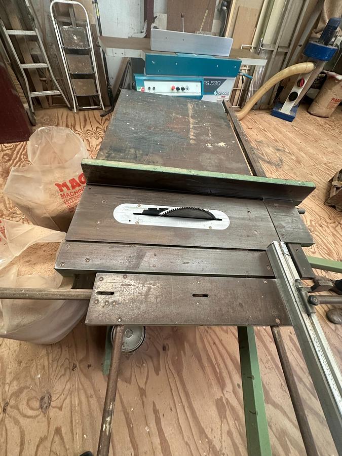 Used 1994 Lazzari CS4 Table Saw with W2500 Sliding Carraige