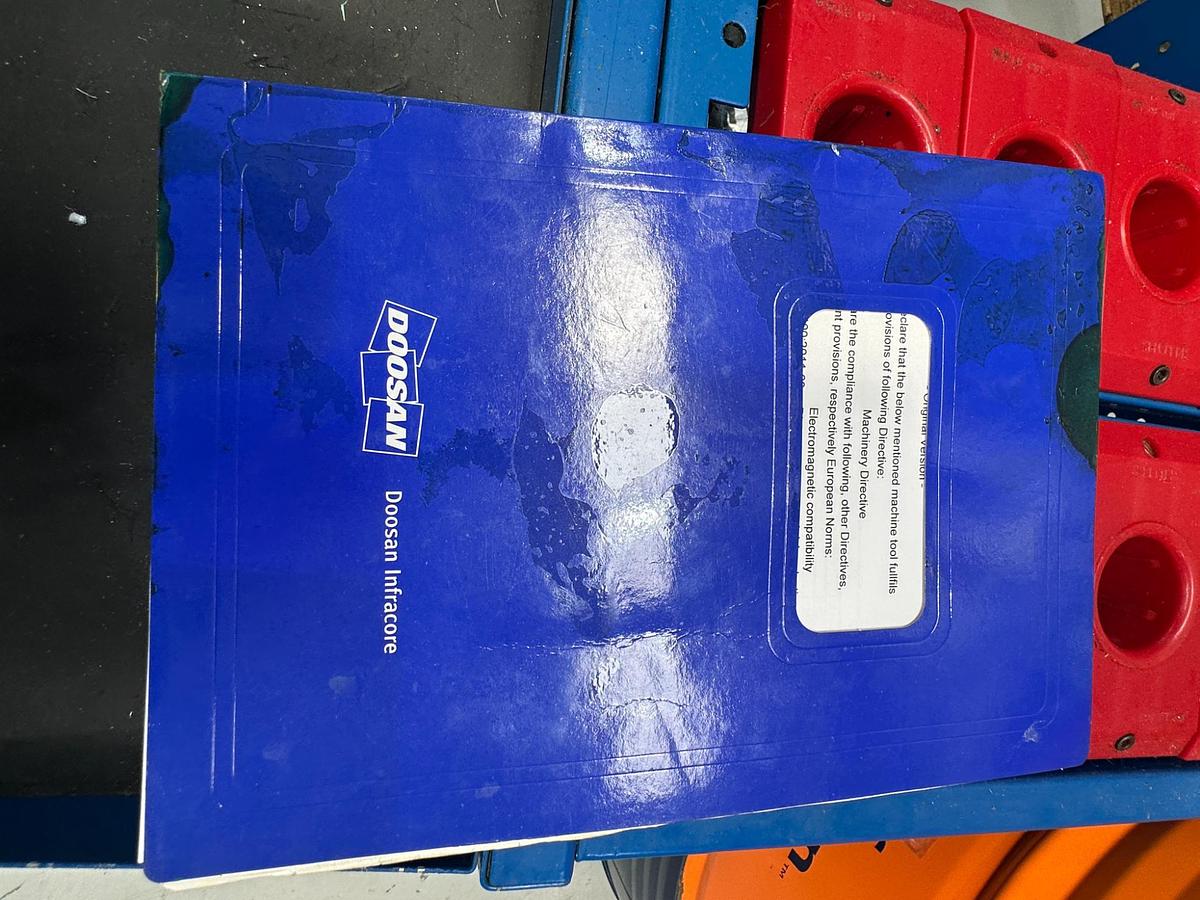 Used 2013 Doosan DNM 200/5AX Vertical Machining Machine