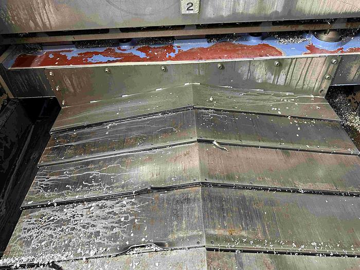 Used 2000 Mazak FJX-250 Vertical Machining Centre