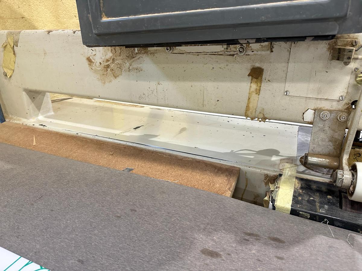 Used 2002 Kuper Fw/J 920 Zig Zag Veneer Splicing Machine