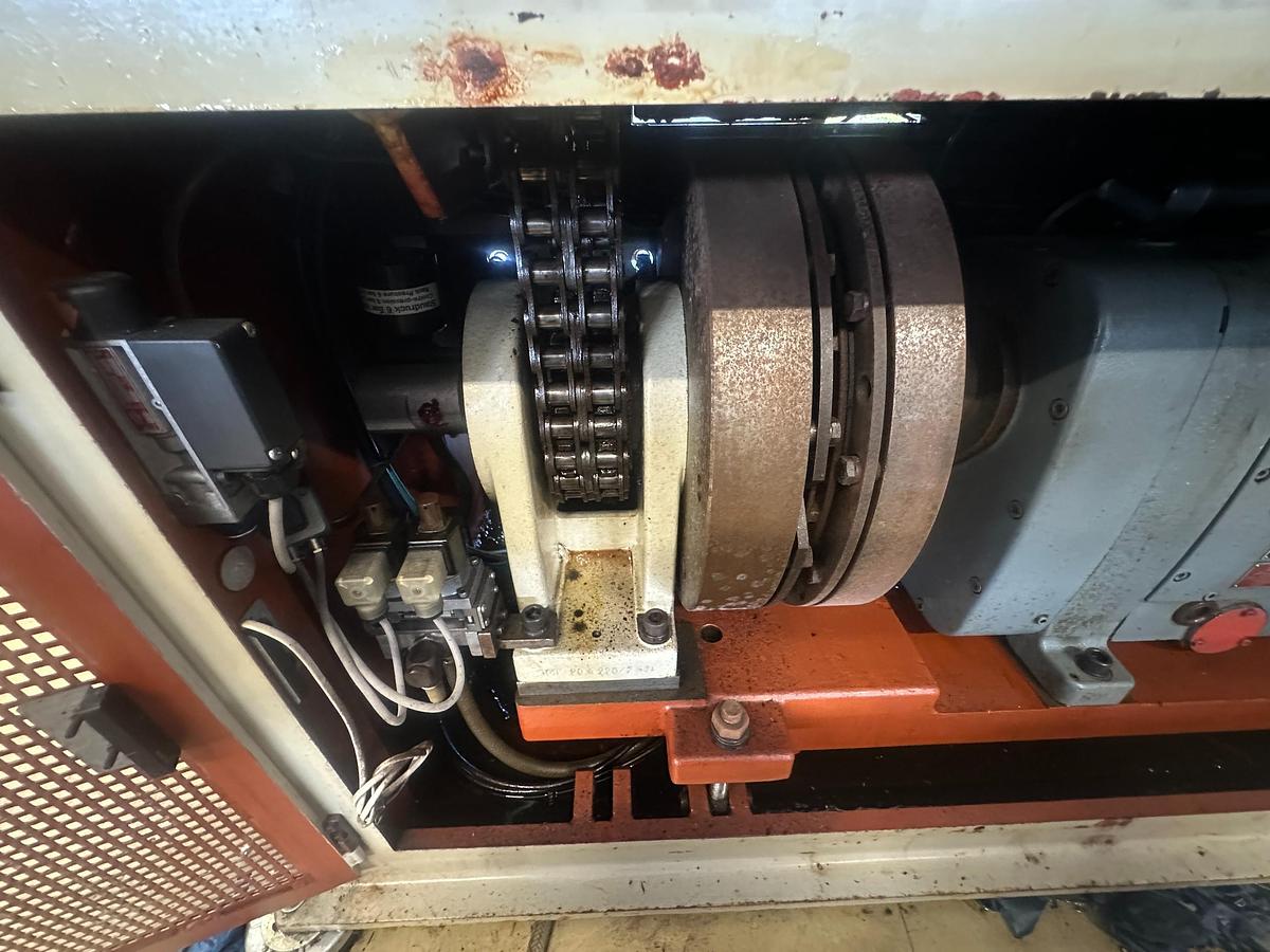 Used 1987 Finzer ZUB 250 Multislide Machine | 250kN 6 Slide