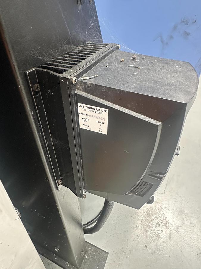 Used 2013 Doosan DNM 200/5AX Vertical Machining Machine