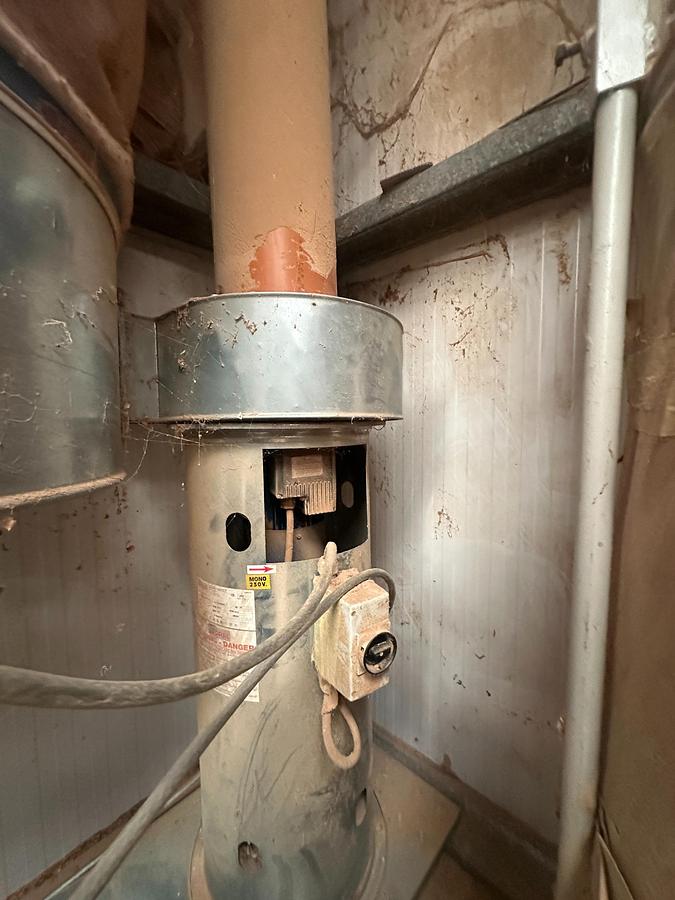 Used 2008 Coral CA/2C Dust Extractor