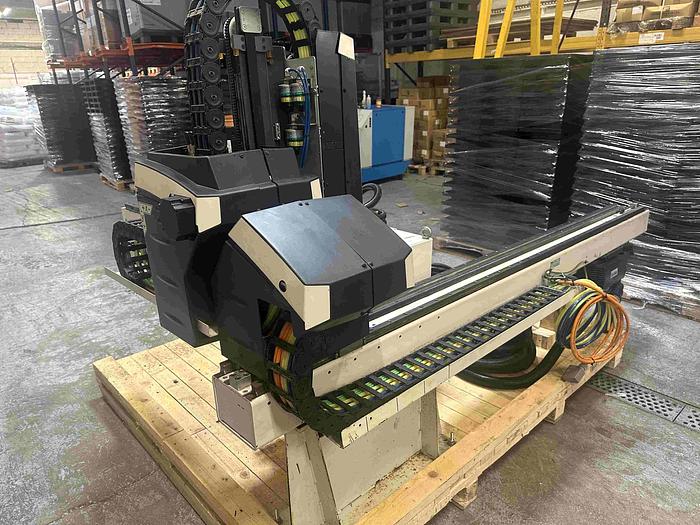 Used 2013 Engel Viper 20 Robot