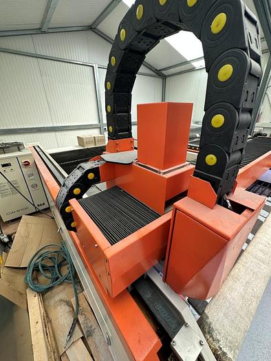 Used 2015 Bodor BCL-1325BF Fiber Laser