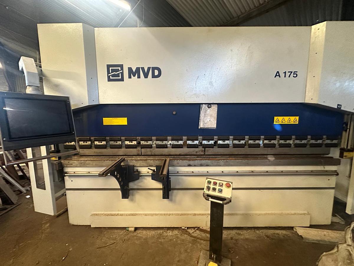 Used 2021 MVD A175-3700 Hydraulic Pressbrake – ESA S660W Graphic CNC Control