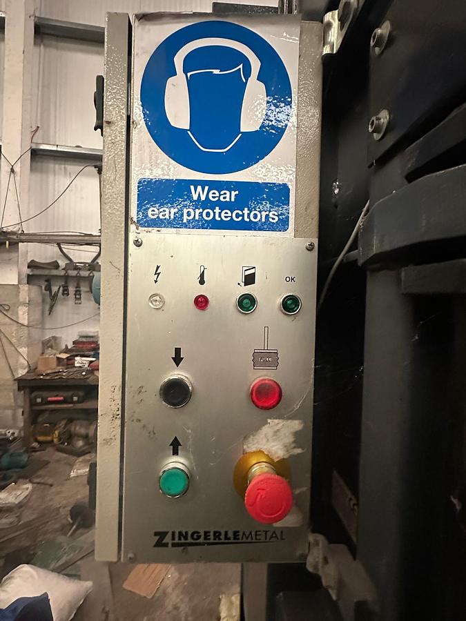 Used 2005 Zingerle C2000 Compactor