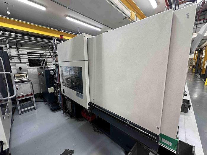 Used 2004 Demag System 60/420-80 Injection Moulding Machine