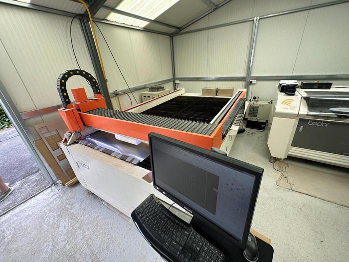 Used 2015 Bodor BCL-1325BF Fiber Laser