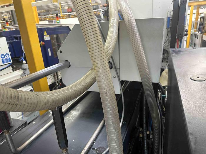 Used 2005 Demag System 60/420-80 Injection Moulding Machine