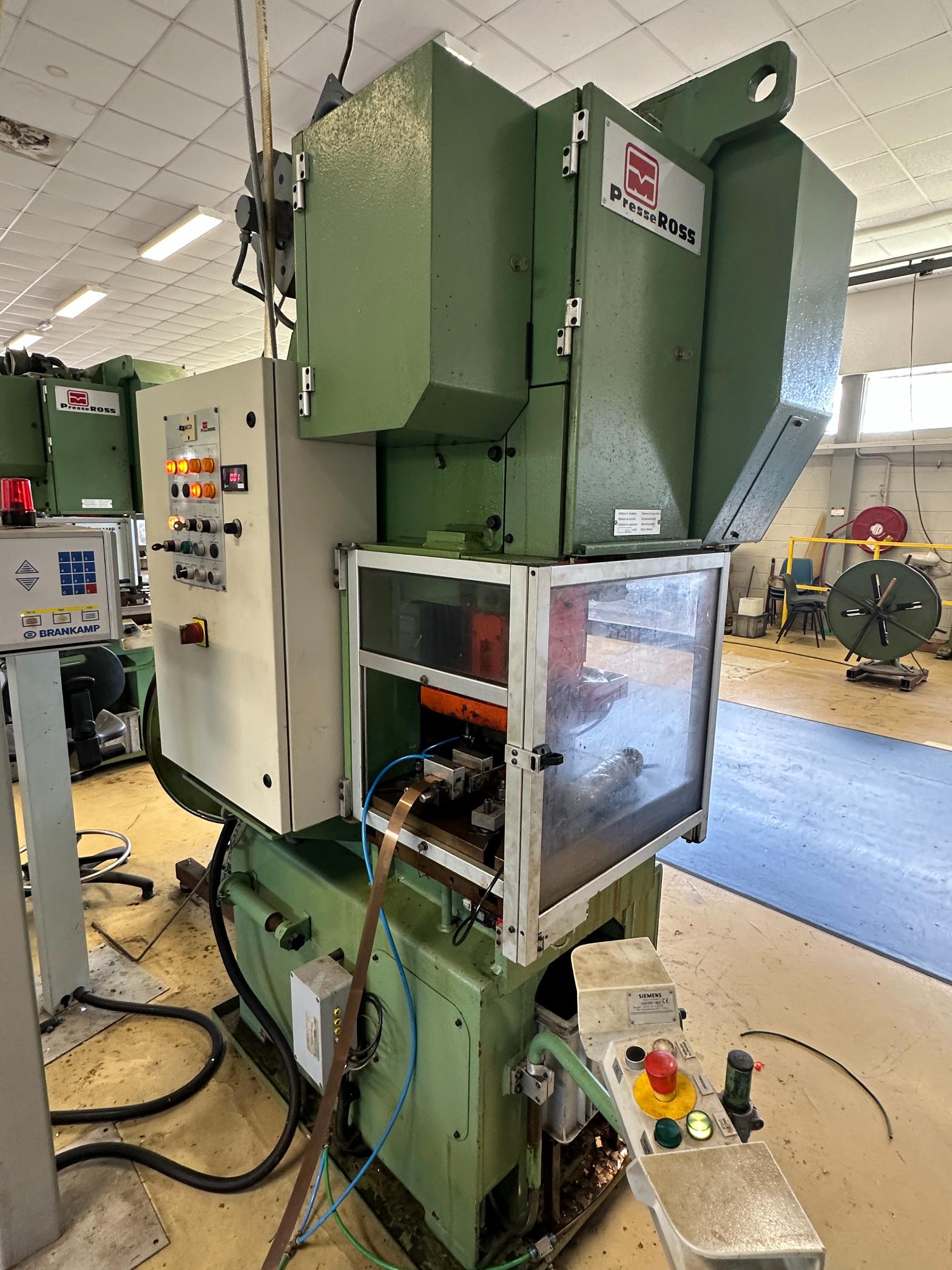 Used 2000 Presse Ross 40V-4 40 Ton Press with OBRU Decoiler 
