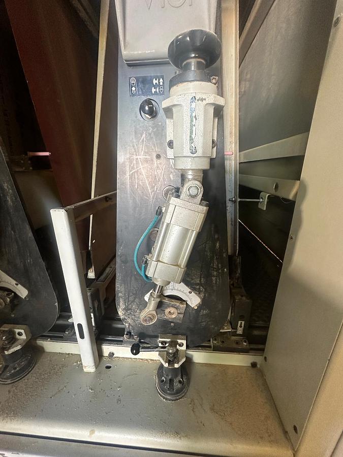 Used Viet Challenge 223 Wide Belt Sander