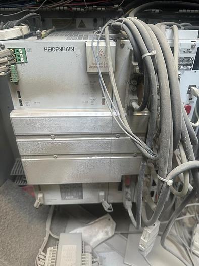 Used 2004 Bridgeport  VMC1000/22 Vertical Machining Centre