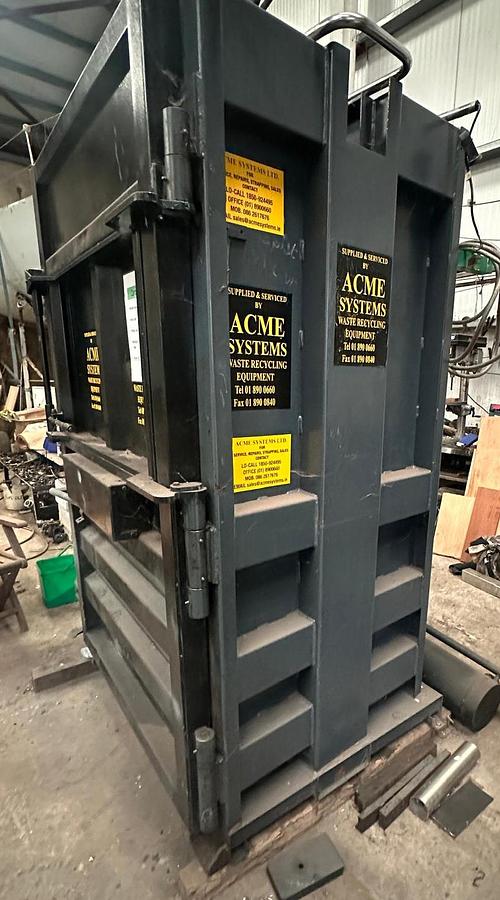 Used 2005 Zingerle C2000 Compactor