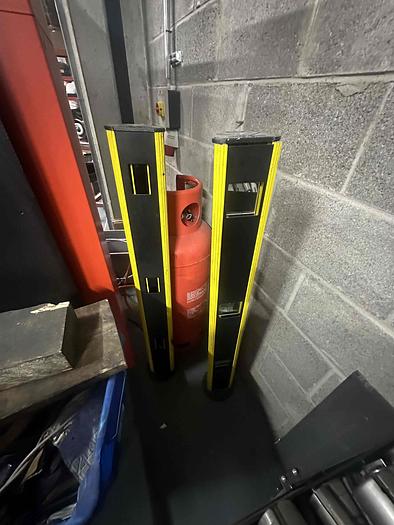 Used 2001 Amada Europe 255 Punching Machine