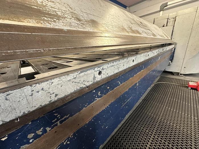 Used 2006 Schroder SPB 3200/3.0 CNC Sheet Metal Folder