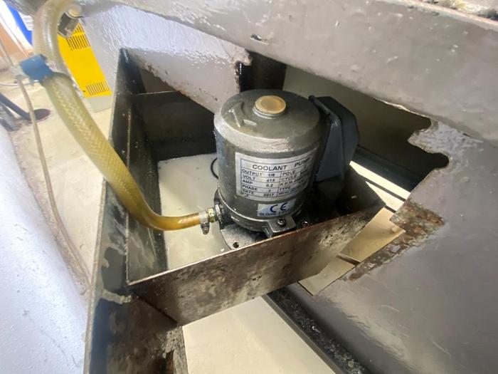 Used Startrite SM200 Horizontal Bandsaw