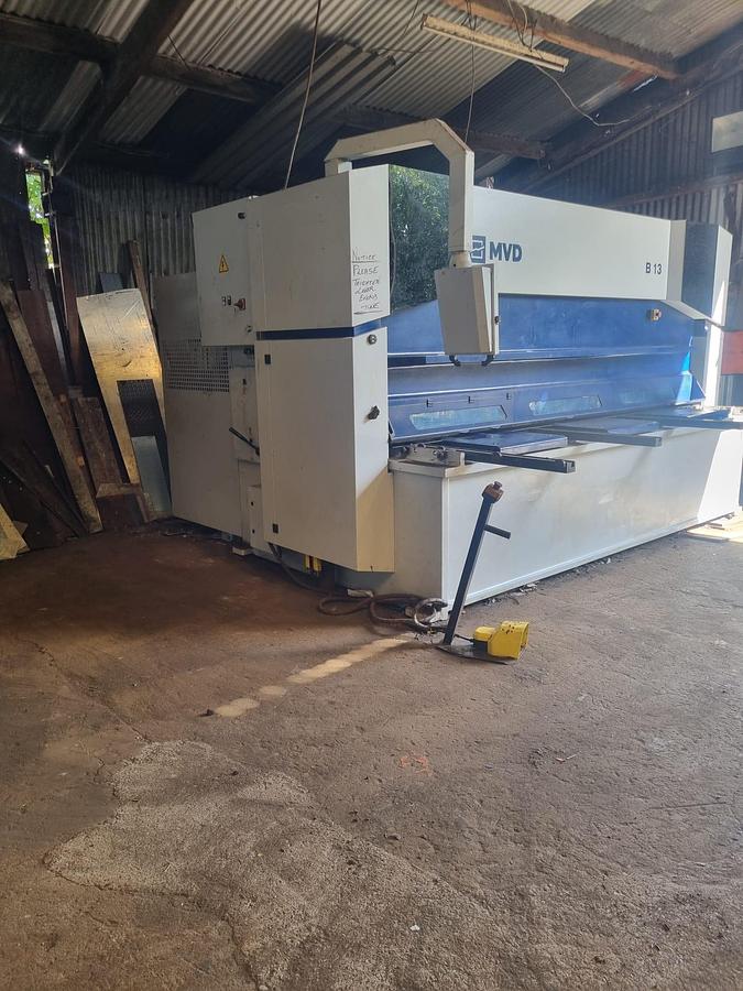 Used 2021 MVD B13-3100 Guillotine Shears – Elgo P40T CNC Control