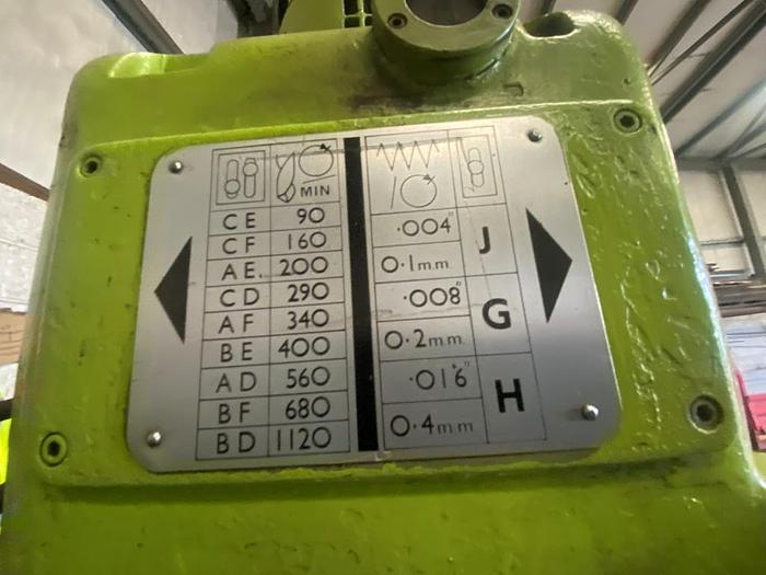 Used Qualters & Smith	 Kerry R3 Radial Arm Drill