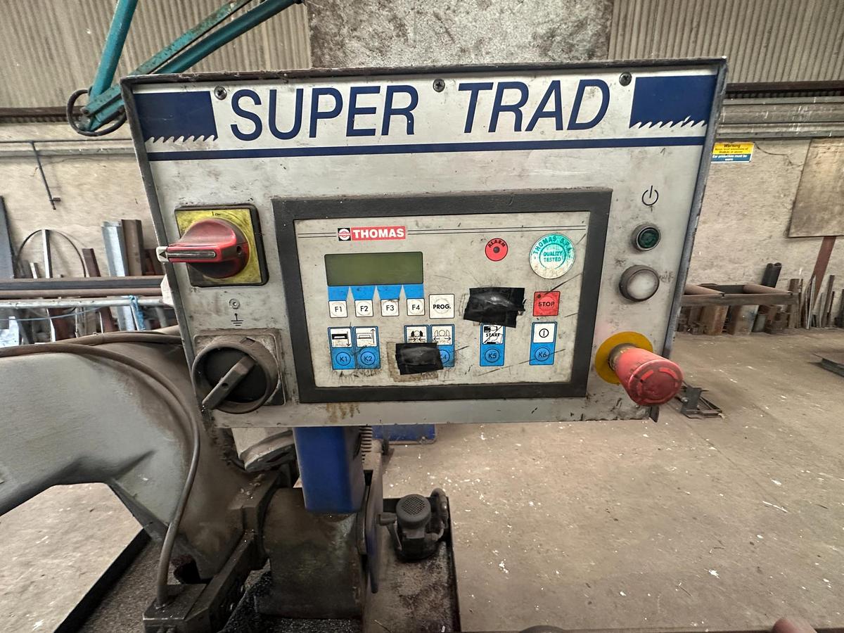 Used 2004 Thomas S Trad 350 SO Semi Automatic Bandsaw