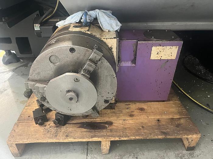 Used 2007 DahLih MCV1020BA Vertical Machining Center