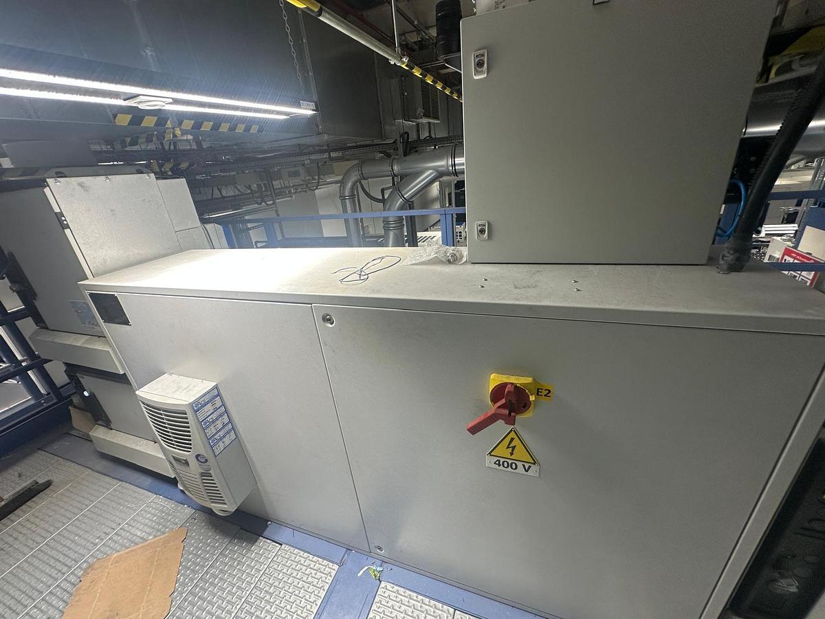 Used 2015 Intec Robotic Solutions Robotic Linish and Polish Machine