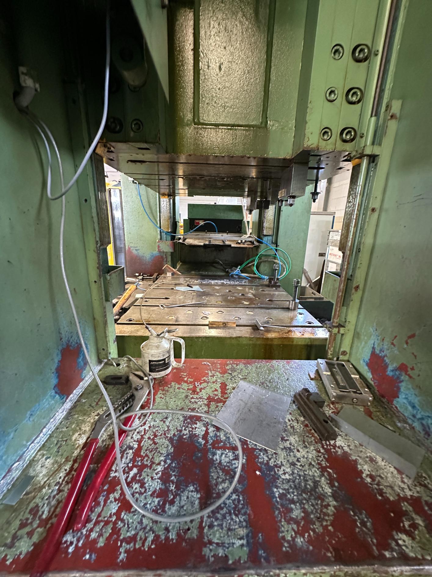 Used 1983 Fritz Müller SDZ 250.6.2 250 Ton Hydraulic Press with Dimeco Coil Line