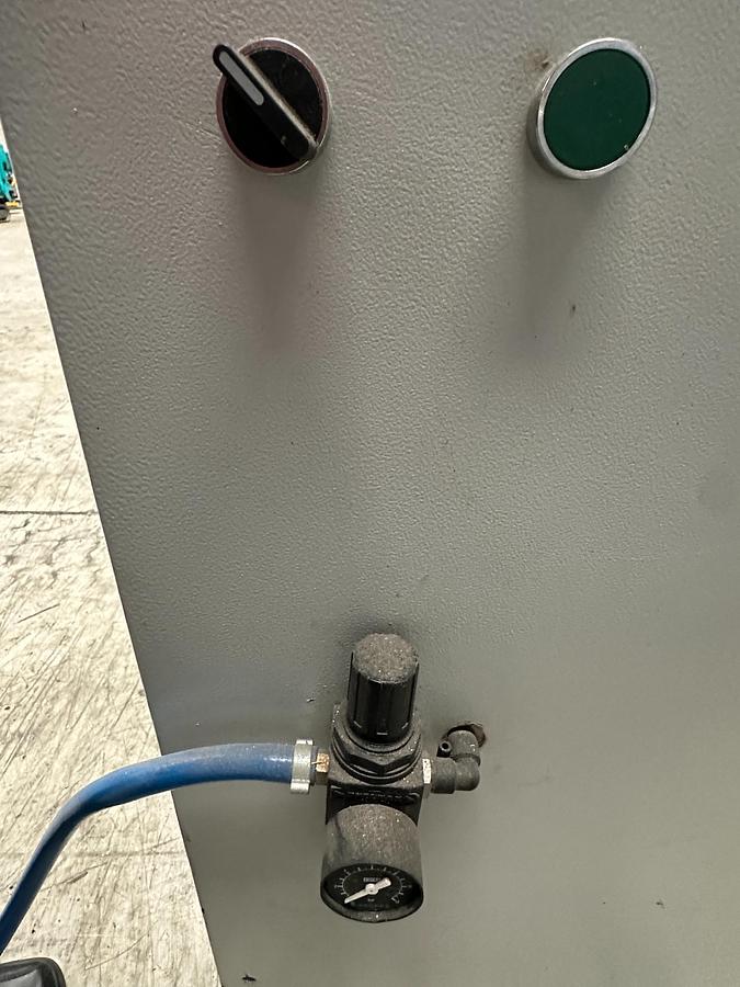 Used 2008 Wegoma AKF125 End Milling Machine