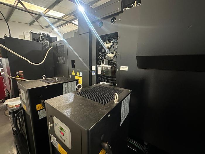 Used 2016 Hurco VMX60SRTi 5 Axis Machining Centre