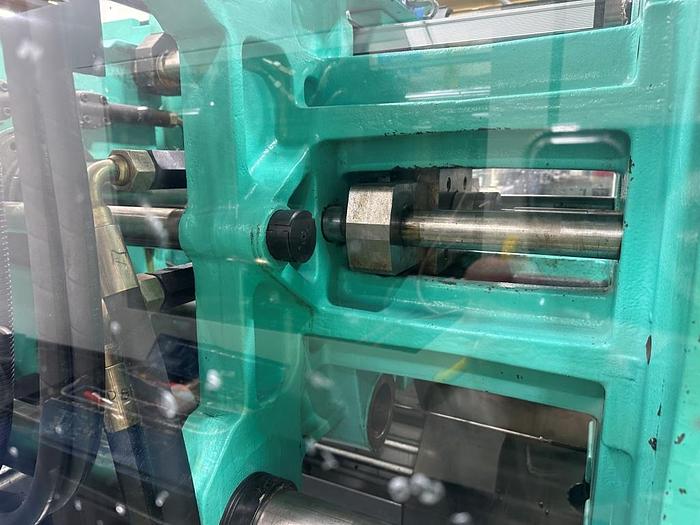 Used 2001 Arburg Allrounder 570C Injection Moulding Machine