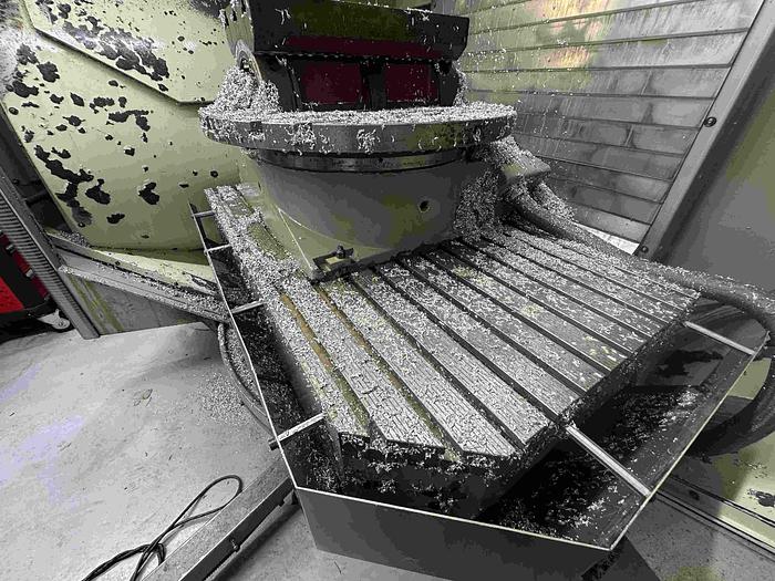 Used 2002 Deckel Maho DMU80T 5 Axis Machining Centre