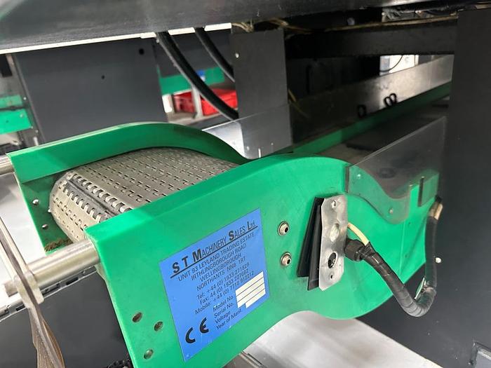 Used 1998 Demag ERGOtech System 1100-200 Injection Moulding Machine