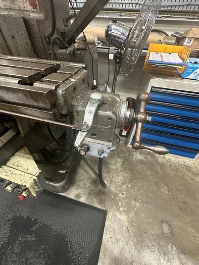 Used Bridgeport Series 1 Manual Turret Milling Machine