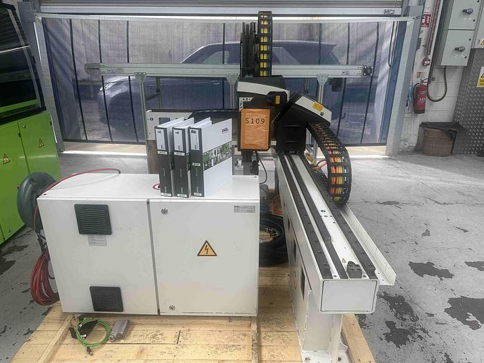 Used 2014 Engel Viper 20 Robot