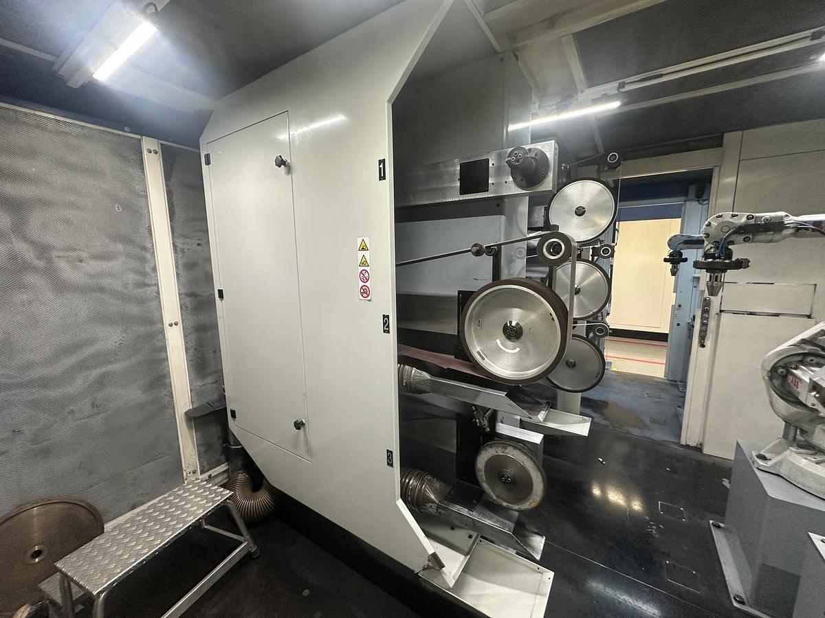 Used 2015 Intec Robotic Solutions Robotic Linish and Polish Machine