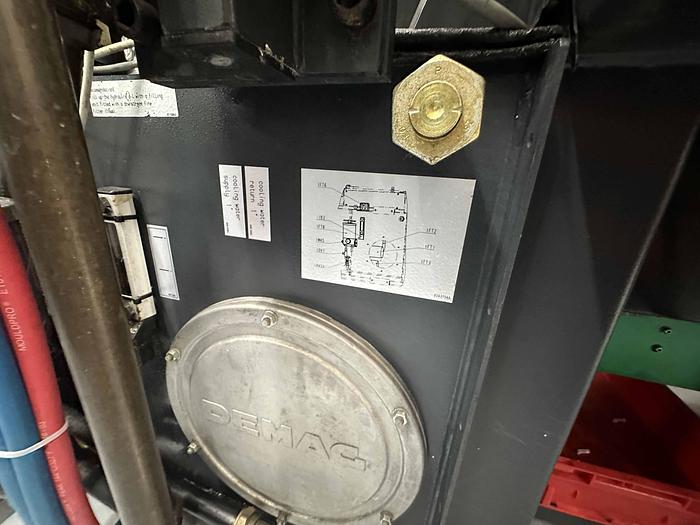 Used 2004 Demag System 60/420-80 Injection Moulding Machine