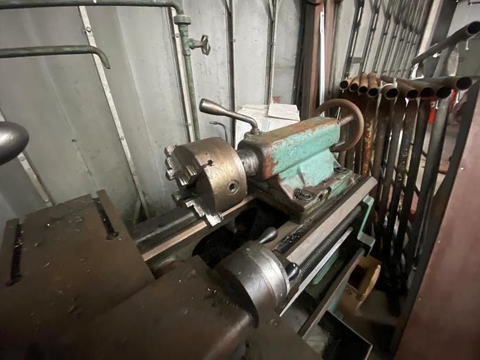 Used TOS SN40A Manual Lathe