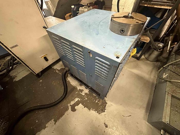 Used 2000 Mazak FJX-250 Vertical Machining Centre