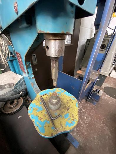 Used Bryden Tubular Rivet Clincher Mark 2