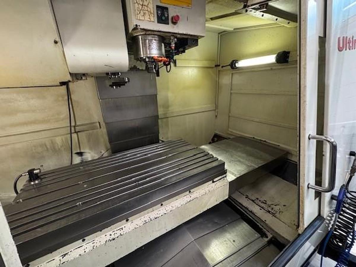 Used 2002 Hurco VMX42 3 Axis Machining Centre – Ultimax Control, Very Good Condition