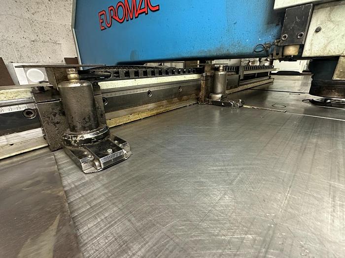 Used 1998 Euromac CX 1000/30 CNC Punching Machine