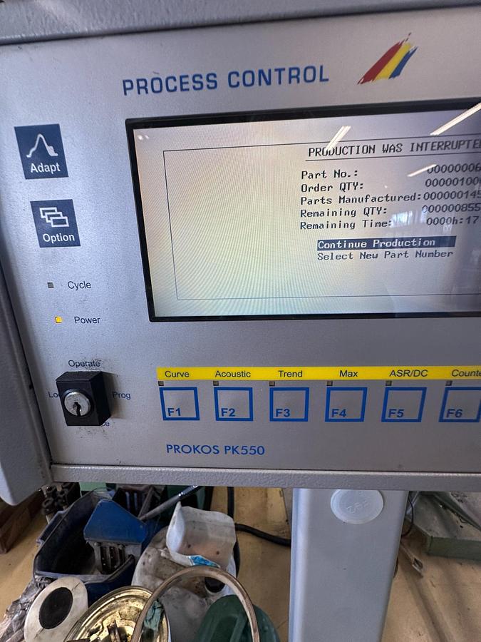 Used 2001 Presse Ross 40V-4 40 Ton Mechanical Press for Sale