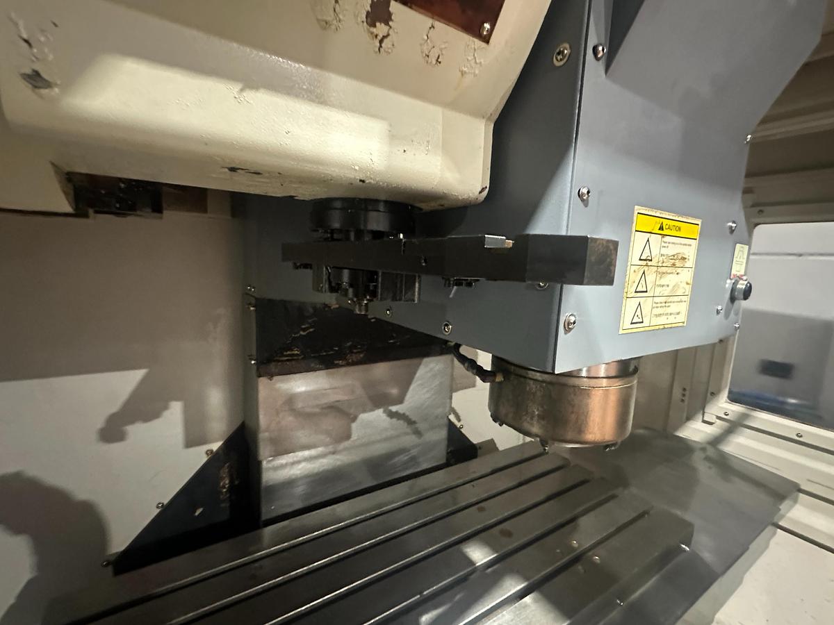 Used 2014 Dugard 1000E Vertical Machining Centre for Sale | Fanuc | BT40 | Ireland